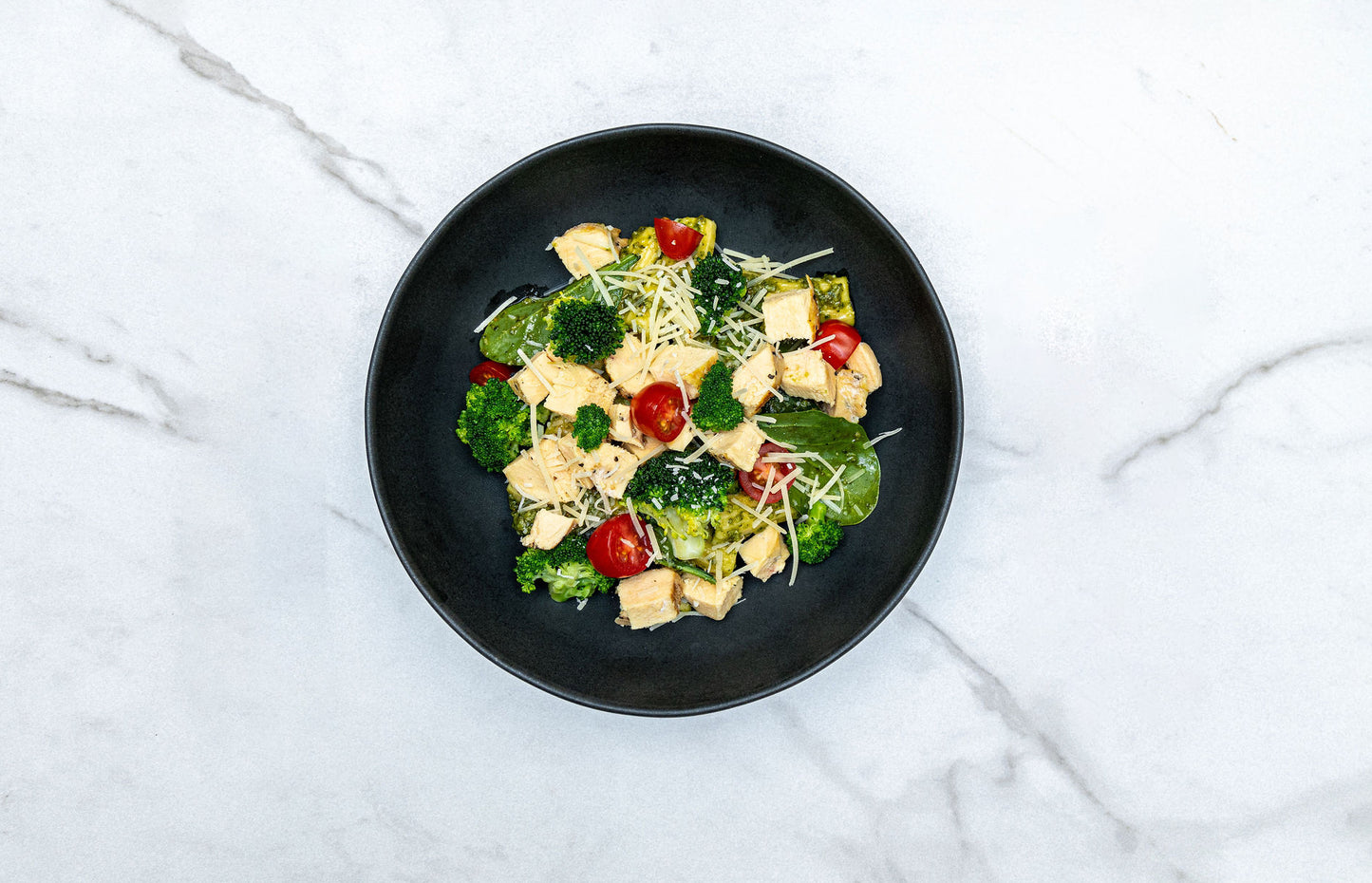 Pollo con Pesto Rigatoni
